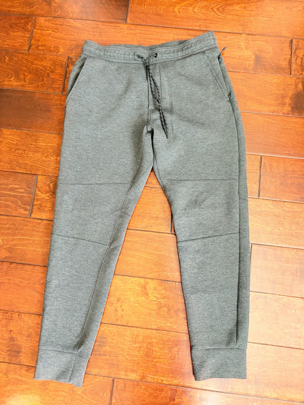 American Eagle Outfitters Men's Heather Gray Jogger Sweatpants